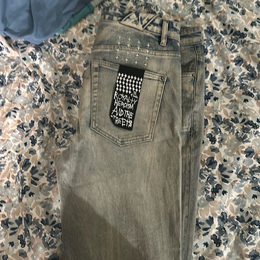 Jeans don’t fit me brand new